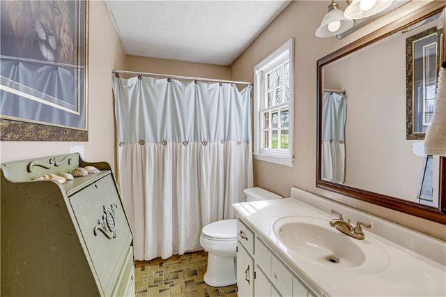 3880 Tanners Mill Road, Gainesville, GA 30507