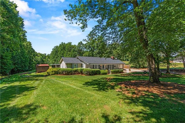 3880 Tanners Mill Road, Gainesville, GA 30507