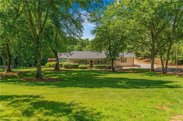 3880 Tanners Mill Road, Gainesville, GA 30507