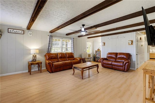3880 Tanners Mill Road, Gainesville, GA 30507
