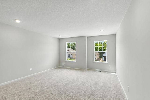 1692 Langston Avenue NE, Saint Michael, MN 55376