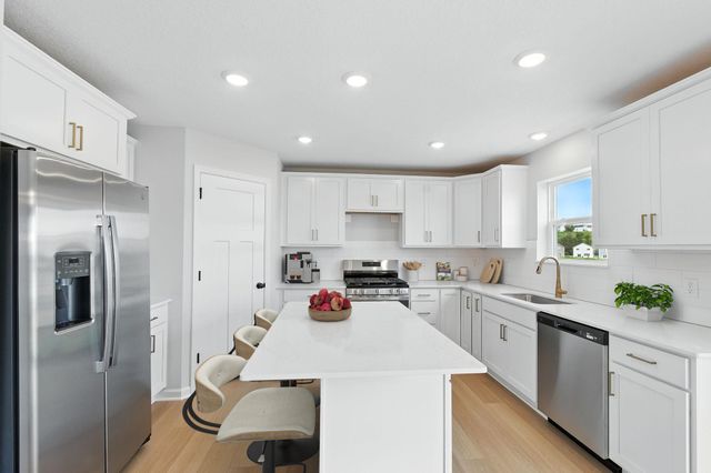 1692 Langston Avenue NE, Saint Michael, MN 55376