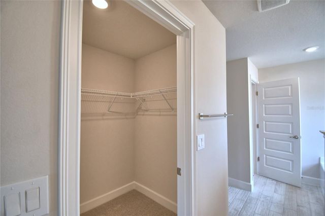 4422 JUNEBERRY DRIVE, Auburndale, FL 33823