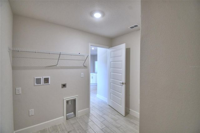 4422 JUNEBERRY DRIVE, Auburndale, FL 33823