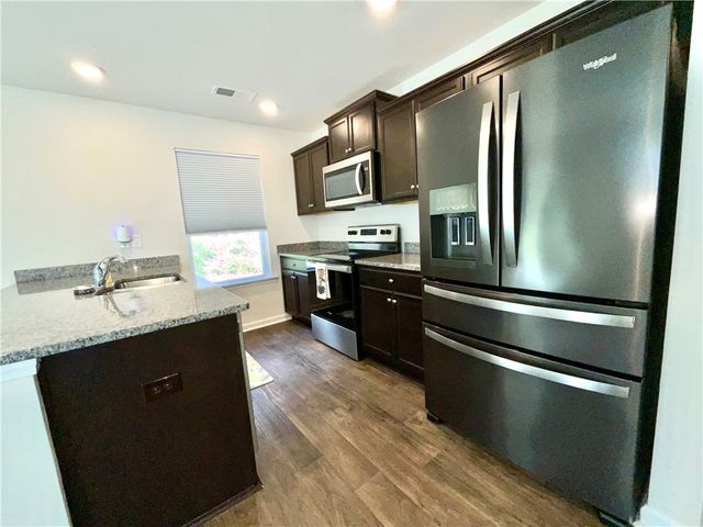 400 Oakmont Valley Trail, Seneca, SC 29678