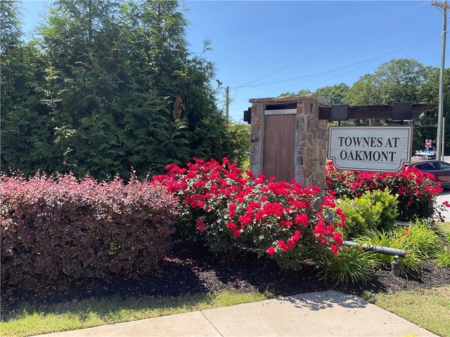 400 Oakmont Valley Trail, Seneca, SC 29678