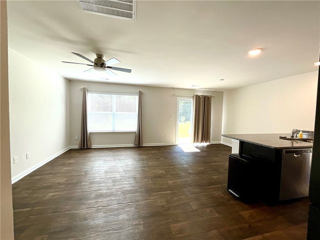 400 Oakmont Valley Trail, Seneca, SC 29678