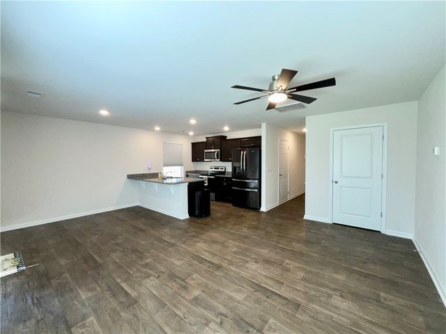 400 Oakmont Valley Trail, Seneca, SC 29678