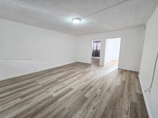 1255 Marseille 21, Miami Beach, FL 33141