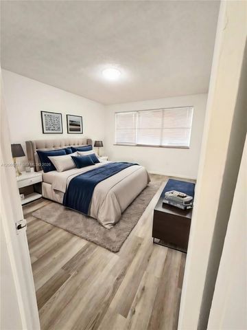 1255 Marseille 21, Miami Beach, FL 33141