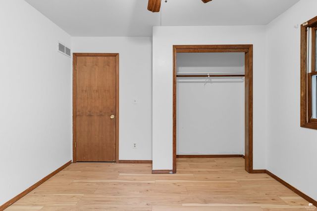 1912 Tulip Terrace, Manhattan, KS 66502