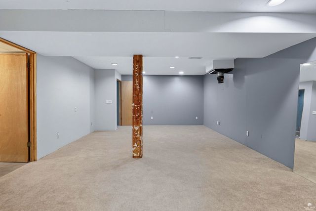 1912 Tulip Terrace, Manhattan, KS 66502