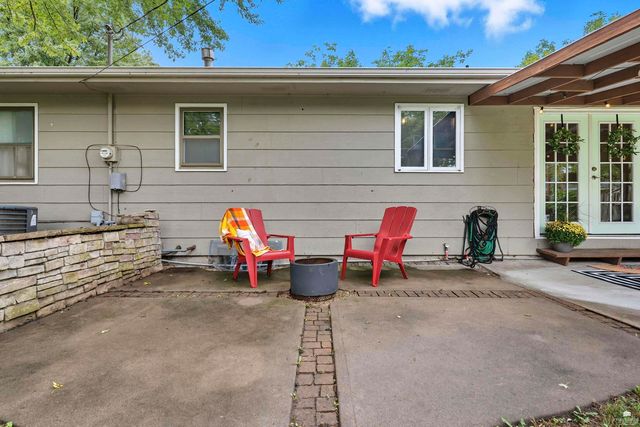 1912 Tulip Terrace, Manhattan, KS 66502