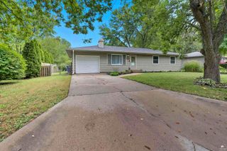 1912 Tulip Terrace, Manhattan, KS 66502
