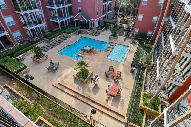 2400 Mccue Road 443, Houston, TX 77056