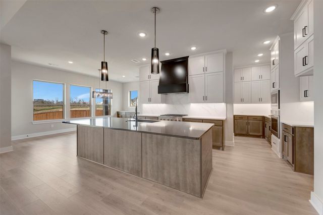 2305 Northshore Trail, Lakewood Village, TX 75068