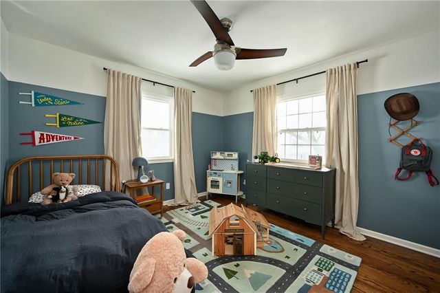 6000 W 101st Place, Overland Park, KS 66207