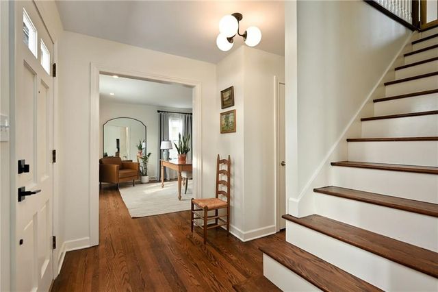 6000 W 101st Place, Overland Park, KS 66207