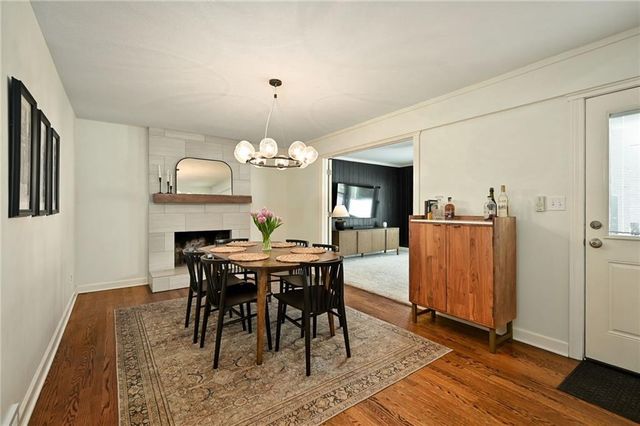 6000 W 101st Place, Overland Park, KS 66207