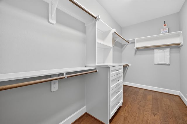 1624 W 24th Street B, Houston, TX 77008