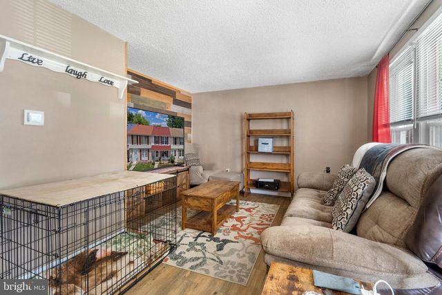 246 LILY CT, Hagerstown, MD 21740