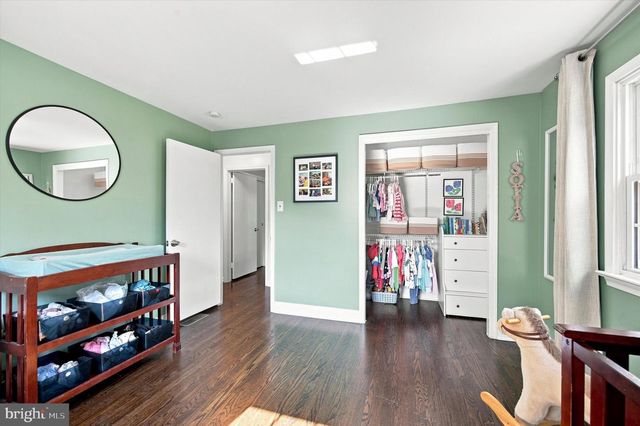 6 SHARPLESS LN, Media, PA 19063