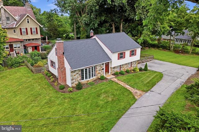 6 SHARPLESS LN, Media, PA 19063
