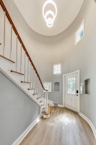 9340 S Vanderpoel Avenue, Chicago, IL 60643