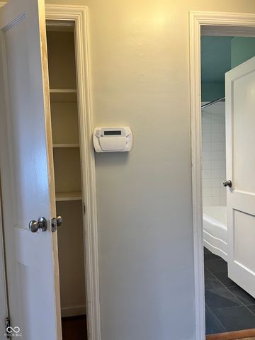 1328 Wallace Avenue, Indianapolis, IN 46201