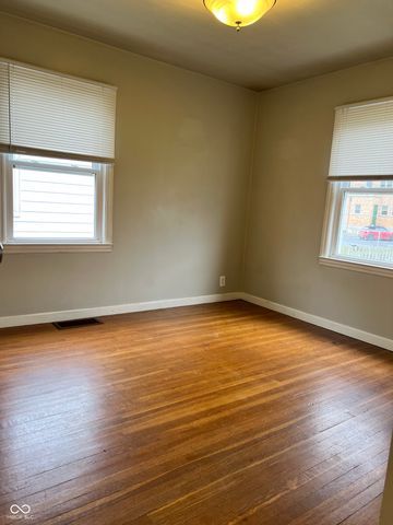 1328 Wallace Avenue, Indianapolis, IN 46201