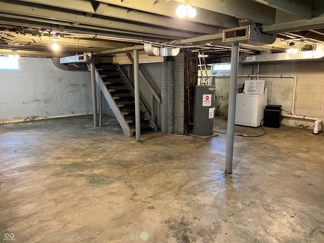 1328 Wallace Avenue, Indianapolis, IN 46201