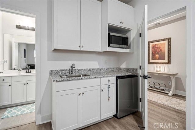 8812 W Dale Drive, Lancaster, CA 93536