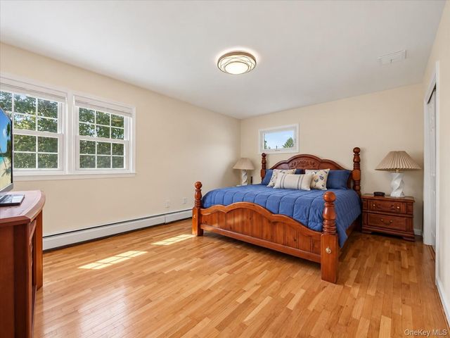 21 Argow Place, Nanuet, NY 10954