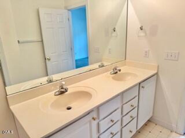 8737 Courage Court, Raleigh, NC 27615