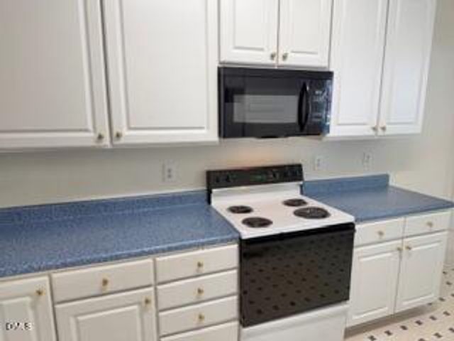 8737 Courage Court, Raleigh, NC 27615