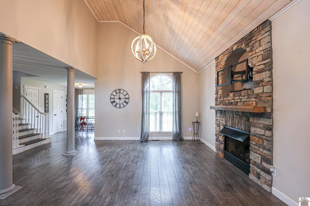 139 Sir Rogers Drive, Gilbertsville, KY 42044