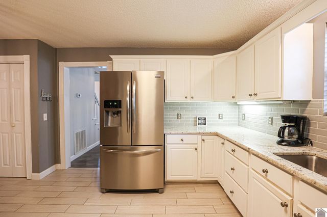 139 Sir Rogers Drive, Gilbertsville, KY 42044