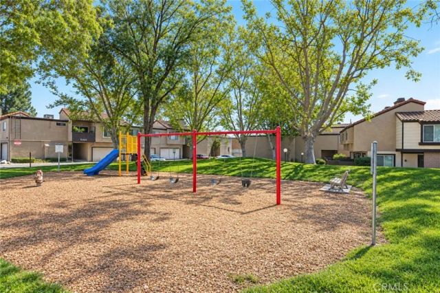 9404 Round Up A, Montclair, CA 91763