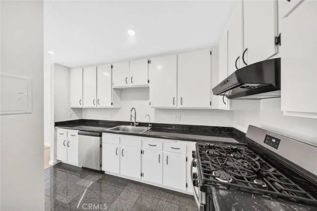 9404 Round Up A, Montclair, CA 91763
