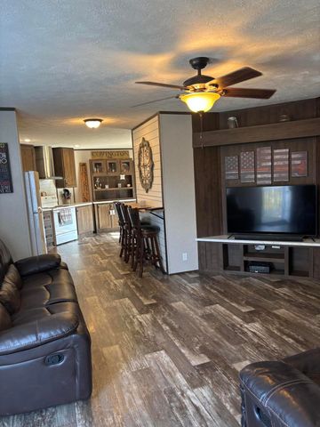 23 Forest View Road, London, KY 40744