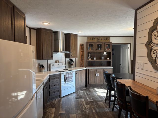 23 Forest View Road, London, KY 40744