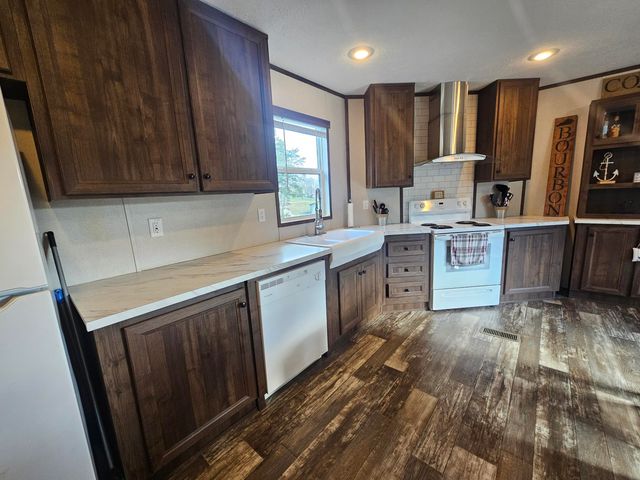 23 Forest View Road, London, KY 40744