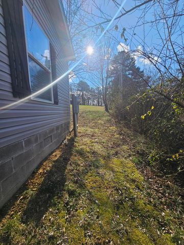 23 Forest View Road, London, KY 40744