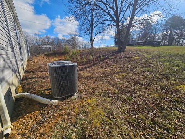 23 Forest View Road, London, KY 40744