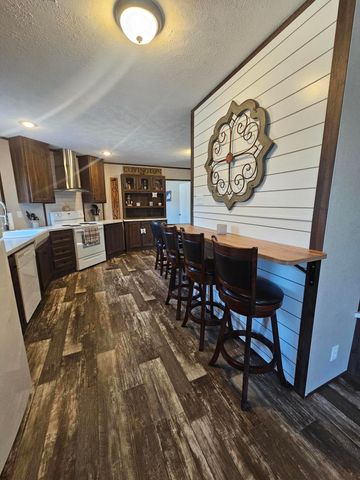 23 Forest View Road, London, KY 40744