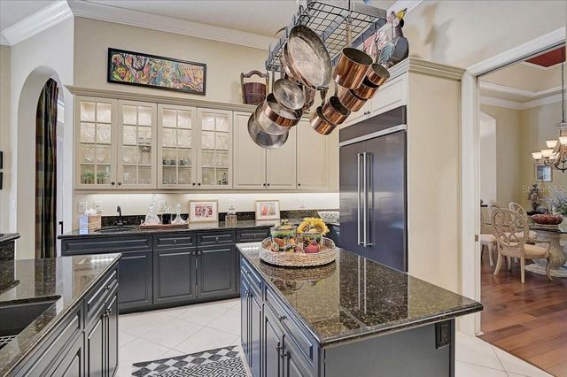 448 E MACEWEN DRIVE, Osprey, FL 34229