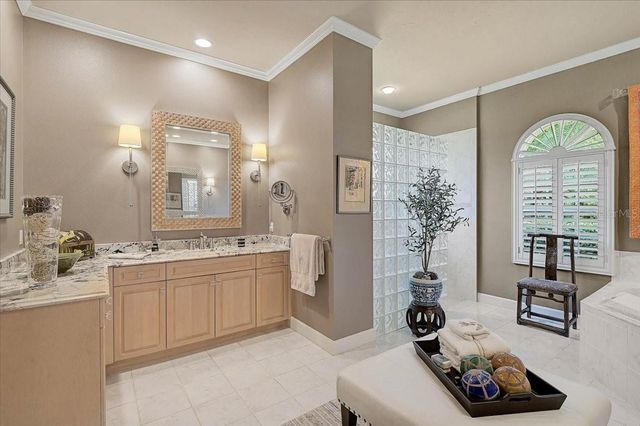 448 E MACEWEN DRIVE, Osprey, FL 34229