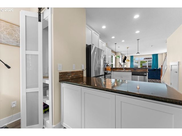 4325 Se BYBEE Blvd, Portland, OR 97206