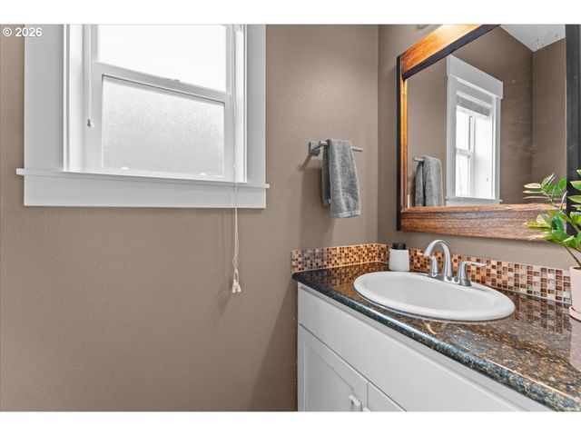 4325 Se BYBEE Blvd, Portland, OR 97206