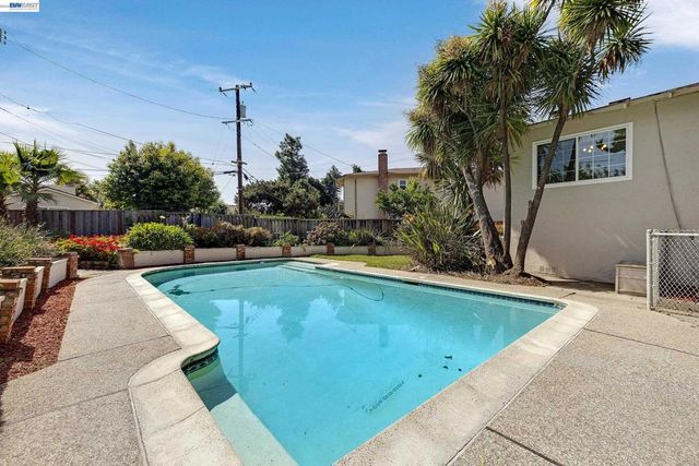 35924 Nicolet Ct, Fremont, CA 94536